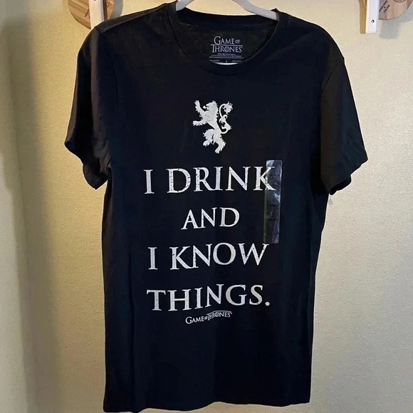 Game of Thrones I Drink And I Know Things TShirt S - Picture 1 of 4